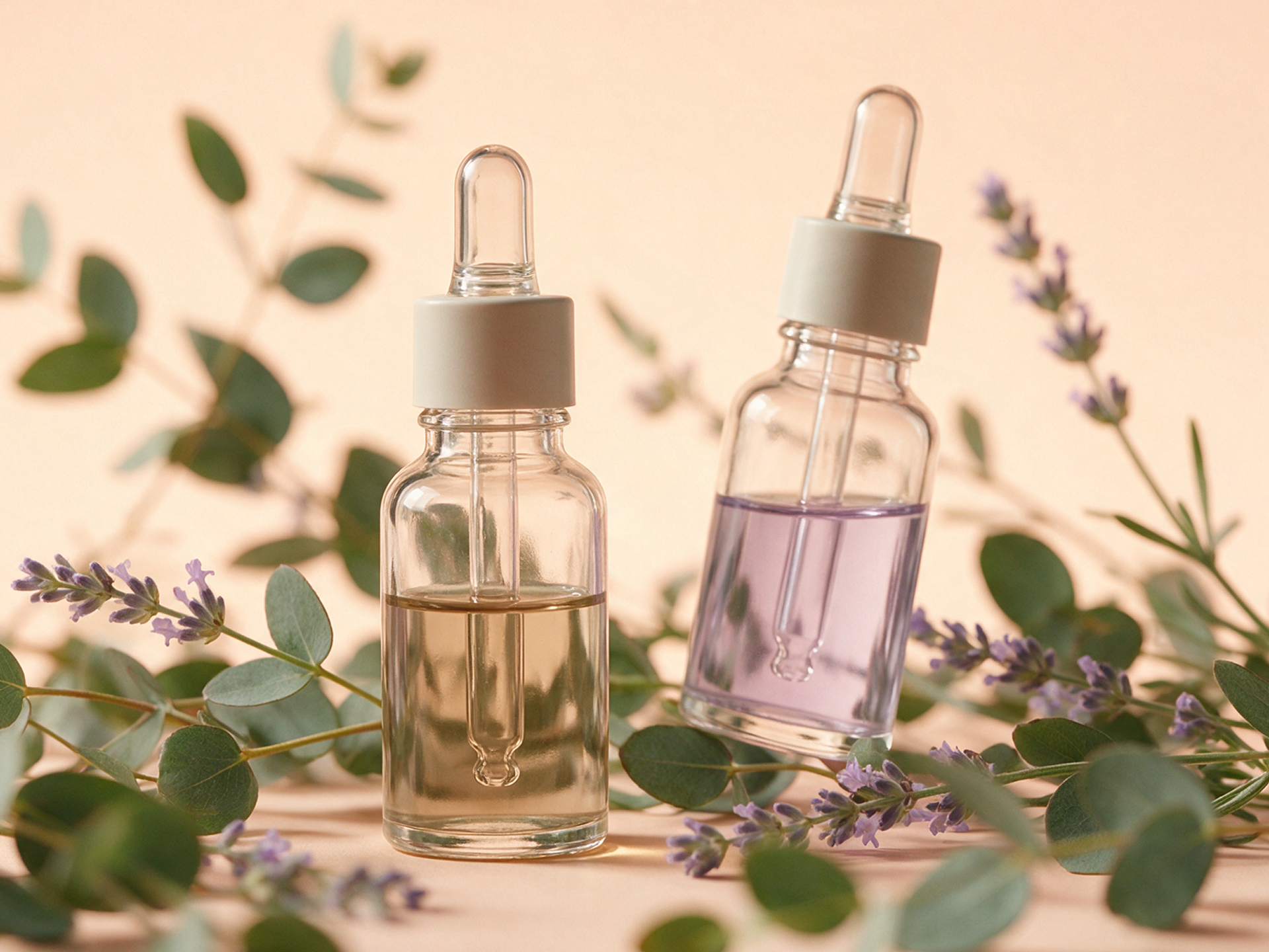 Eucalyptus Leaf Oil & Lavender Oil 